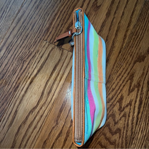 Coach makeup bag - Picture 5 of 6